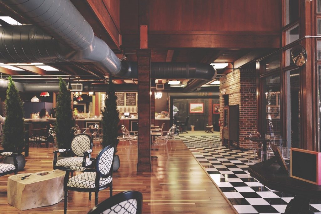 The best types of commercial flooring for pubs, hotels and motels