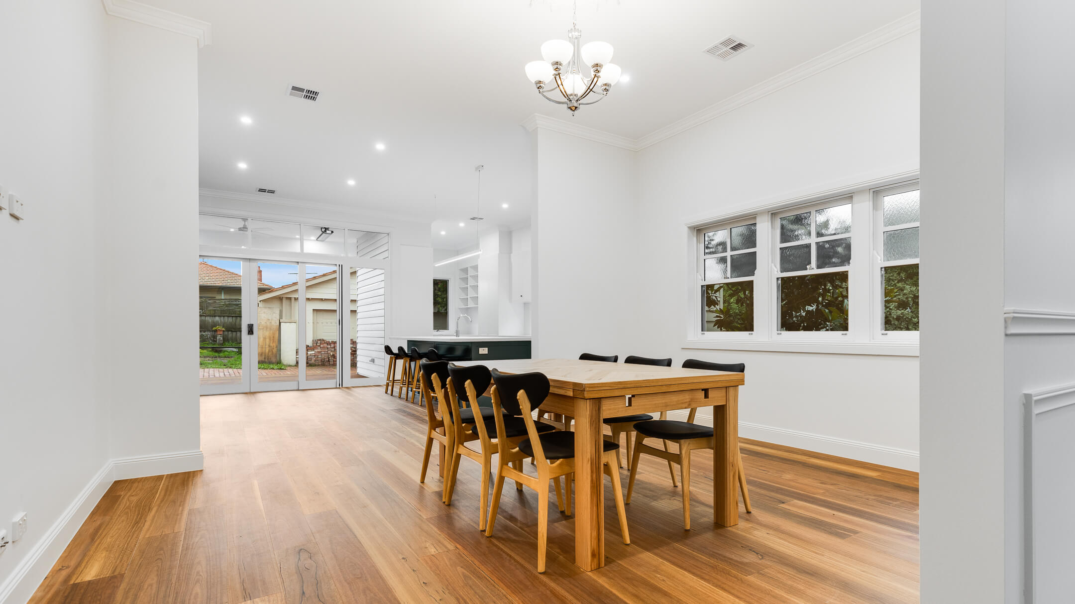thornbury 1