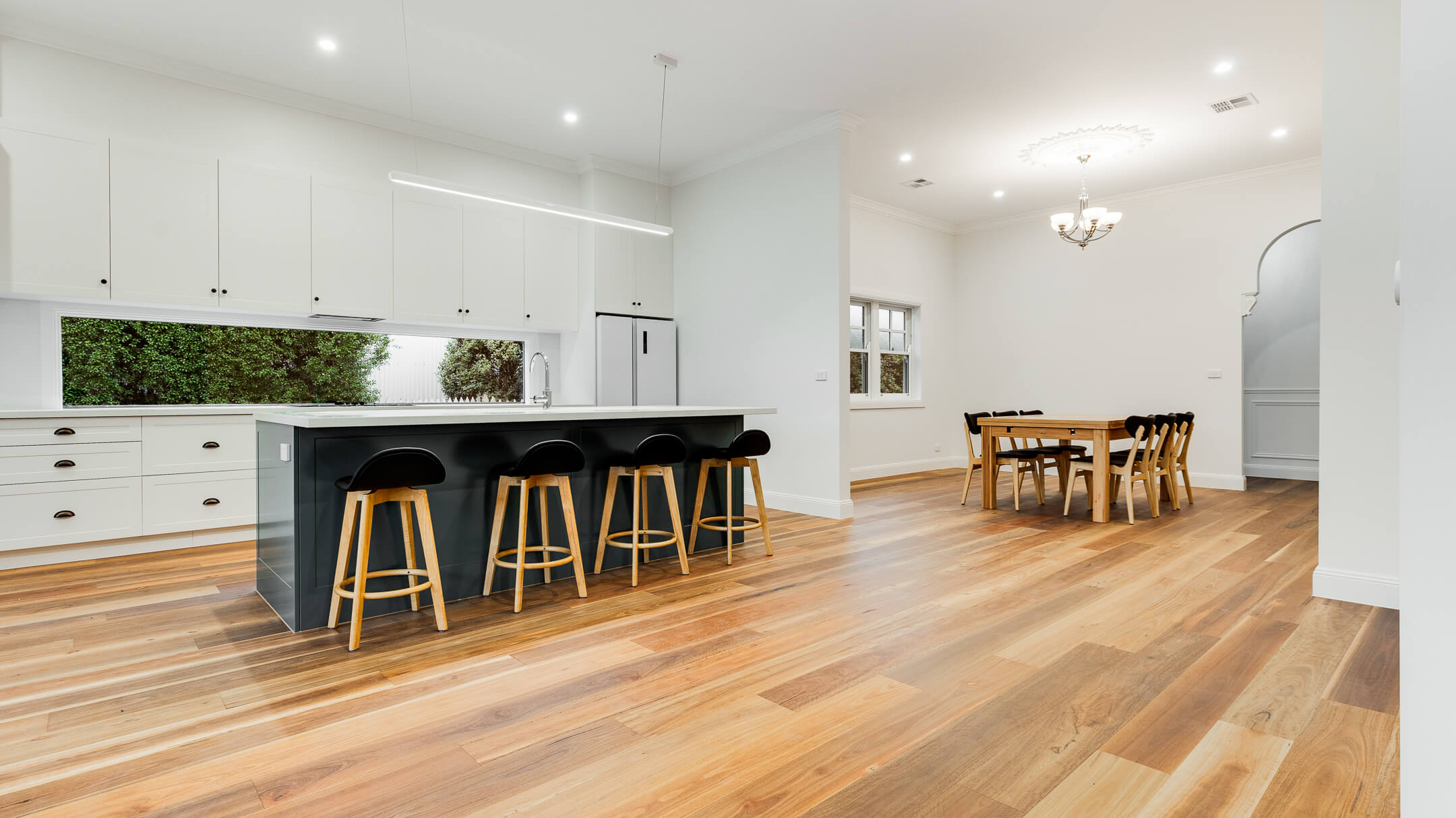 thornbury 4