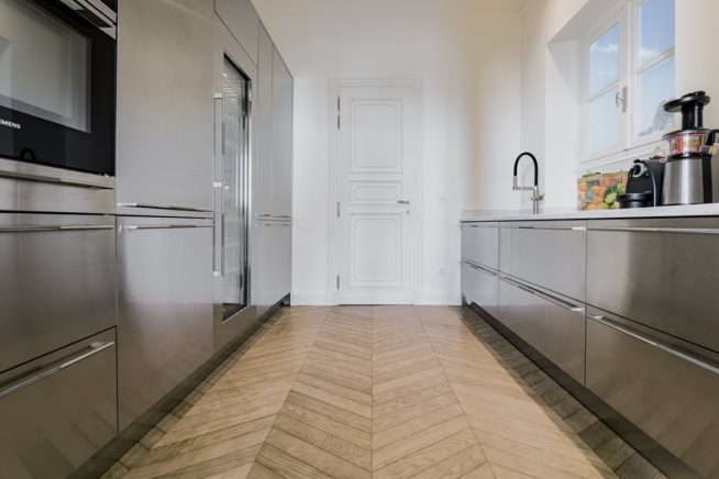 How to Choose the Best Finish for Your Engineered Timber Kitchen Flooring
